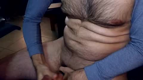 Snapshot of talltannhandsome chatting on 01.13.26 talltannhandsome online show from 01.13.26