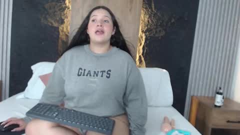 T AMARA online show from 02.04.26