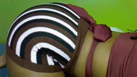 Snapshot of tamara_byb chatting on 12.02.25 tamara_byb online show from 12.02.25