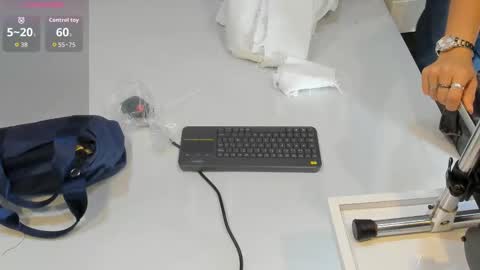 Snapshot of tamara_saenz19 chatting on 09.16.25 Rousaly online show from 09.16.25