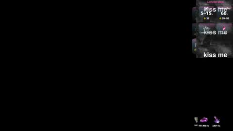 Snapshot of tamara_saenz19 chatting on 10.16.25 Rousaly online show from 10.16.25