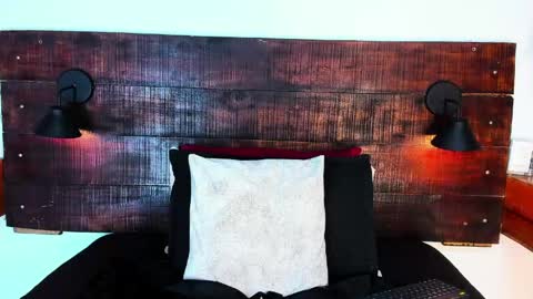 Snapshot of tamara_sanz1 chatting on 05.30.26 online show from 05.30.26