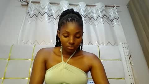 Snapshot of tamia538235 chatting on 01.18.25 tamia online show from 01.18.25
