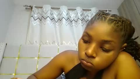 Snapshot of tamia538235 chatting on 02.09.25 tamia online show from 02.09.25