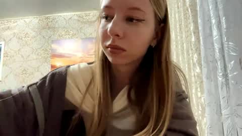 Jenny online show from 04.12.26