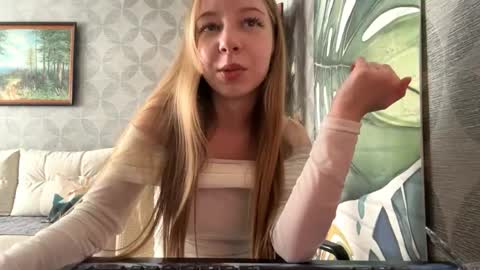 Jenny online show from 04.24.26