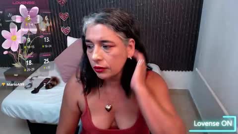 Snapshot of tammylynn45 chatting on 10.02.25 Tammy Lynn online show from 10.02.25
