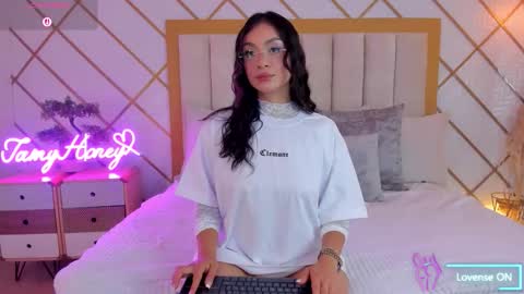 Tamy online show from 09.11.25