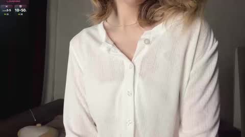 Mia online show from 03.30.26