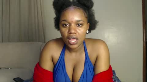 Snapshot of tannia004 chatting on 07.31.26 tania online show from 07.31.26