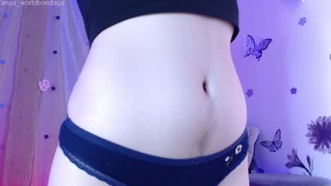 Snapshot of tanya_worldbondage chatting on 06.16.26 tanya online show from 06.16.26