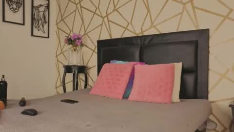 Tanya online show from 03.25.26