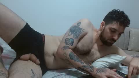 Snapshot of tap_hand2 chatting on 09.09.25 jimmy online show from 09.09.25