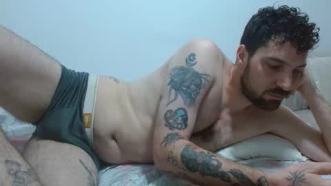 Snapshot of tap_hand2 chatting on 09.21.25 jimmy online show from 09.21.25