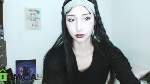Snapshot of tara_tetsu chatting on 02.04.25 xemy Please help me to reach 1000 thumbs up online show from 02.04.25