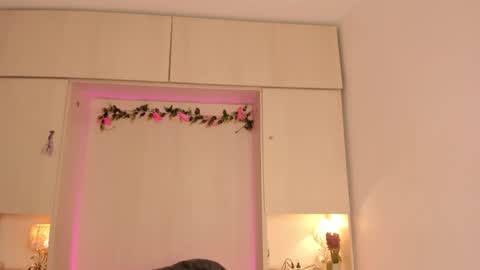 Snapshot of tarawiilson_ chatting on 03.22.26 T A R A online show from 03.22.26