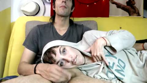 T  J   online show from 05.14.26