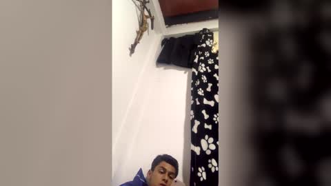 Snapshot of tarren_boys chatting on 01.10.26 tarren_boys online show from 01.10.26