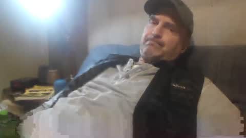 Snapshot of tarzeny77 chatting on 12.04.25 tarzeny77 online show from 12.04.25