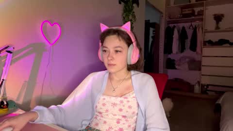 Darlin online show from 02.18.26