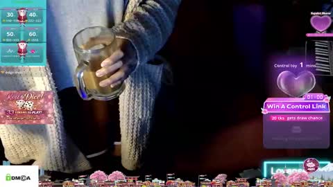 Snapshot of tashakai chatting on 02.09.26 TashaKai online show from 02.09.26