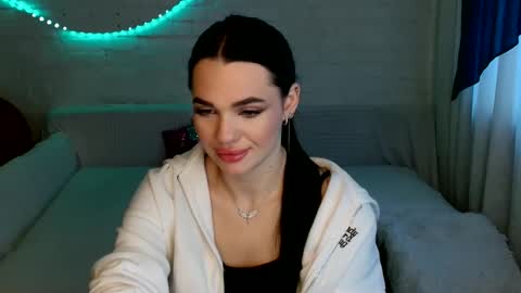 Snapshot of tasty_babyy chatting on 01.14.26 tasty_babyy online show from 01.14.26