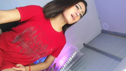 Vannesa online show from 02.10.25