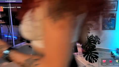 Snapshot of tastymeli8 chatting on 12.12.24 Meli online show from 12.12.24