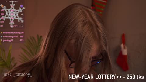 Snapshot of tatacoy chatting on 01.02.25 TataCoy online show from 01.02.25