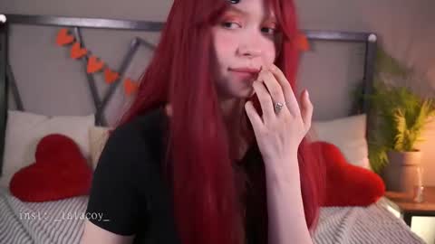 Snapshot of tatacoy chatting on 09.30.25 TataCoy online show from 09.30.25