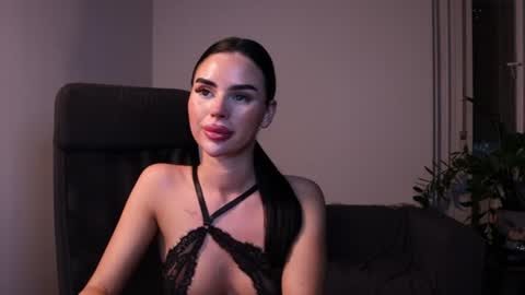 Snapshot of tatianaxoxo1 chatting on 06.23.26 Tatiana online show from 06.23.26