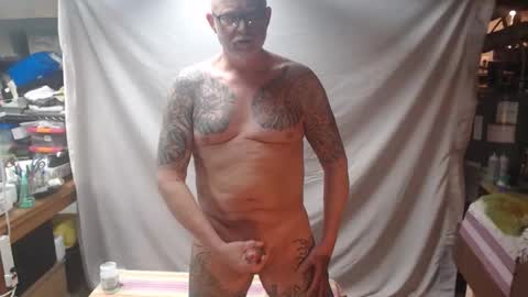 Snapshot of tatsdude chatting on 03.31.26 inkbator online show from 03.31.26