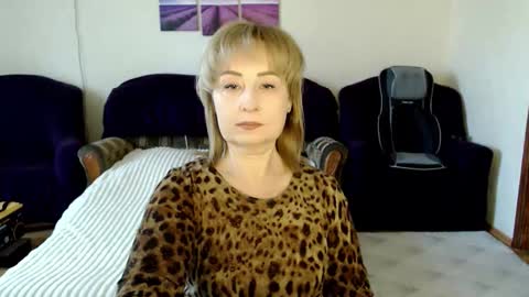 Tattease online show from 05.04.26