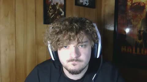 TattedDamienn online show from 03.20.26