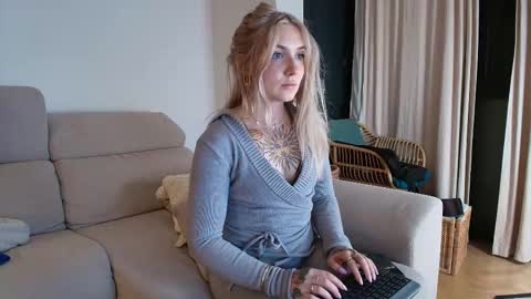 tattoobbgirl online show from 02.07.26