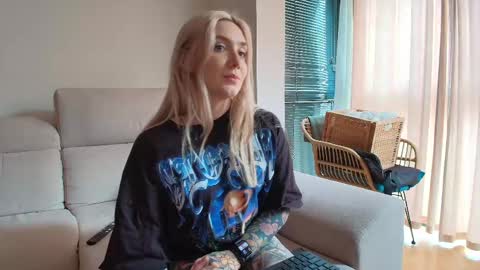 tattoobbgirl online show from 04.11.26