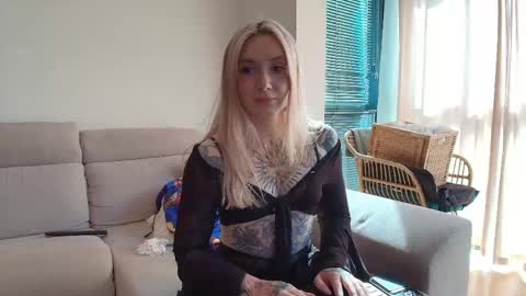 tattoobbgirl online show from 04.17.26