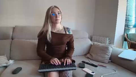 tattoobbgirl online show from 07.17.26