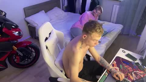 Alex but u can call me Theo online show from 03.11.26