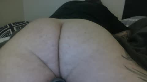 Snapshot of tattooedscorpioaz65 chatting on 06.19.26 tattooedscorpioaz65 online show from 06.19.26