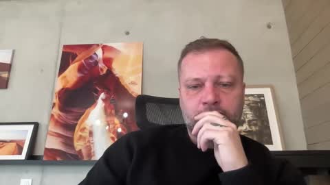 Snapshot of tattoomanforgirls chatting on 12.20.25 tattoomanforgirls online show from 12.20.25