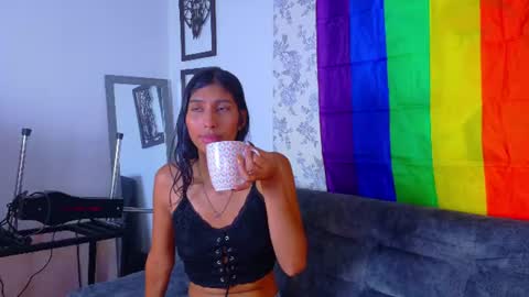 Snapshot of taty_miller chatting on 06.24.26 Taty Miller online show from 06.24.26