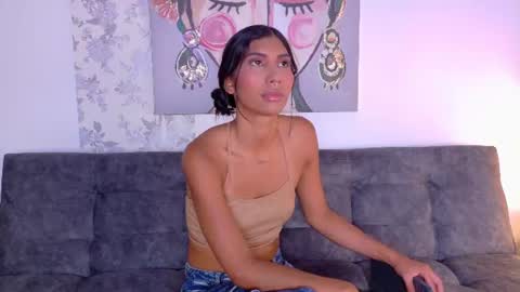 Snapshot of taty_miller chatting on 07.28.26 Taty Miller online show from 07.28.26