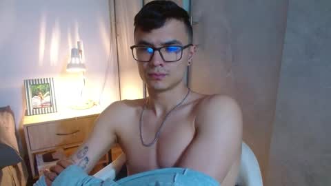 Snapshot of taurus4k chatting on 12.08.24 taurus4k online show from 12.08.24