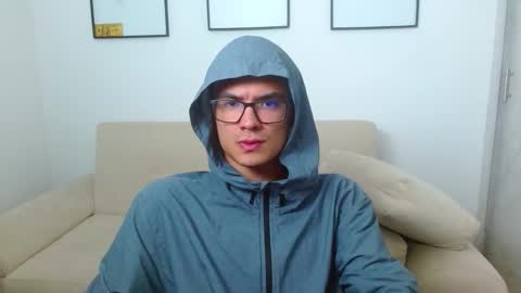 Snapshot of taurus4k chatting on 02.04.25 taurus4k online show from 02.04.25