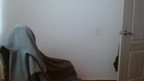 Snapshot of taurus4k chatting on 03.12.25 taurus4k online show from 03.12.25