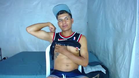 taurus_5 online show from 04.12.26