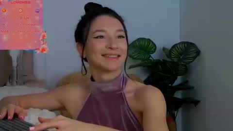 TayaKayan online show from 02.08.25