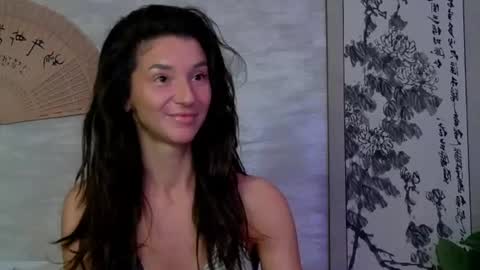 TayaKayan online show from 08.02.26