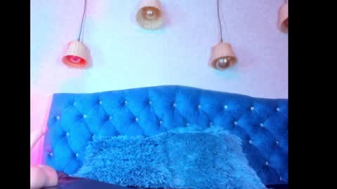 Taylor Duran. online show from 01.09.25